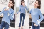 皮肤较黑的女生应该穿什么颜色（浅蓝色衣服适合皮肤黑的穿么）