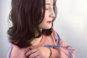 锁骨发应该烫什么发型（锁骨发烫什么发型好看女）