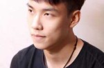 男生把头发拉直好看还是烫直好看,男士头顶头发少适合什么发型图片