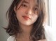 方圆脸塌鼻子适合什么发型,脸大鼻塌适合什么发型女