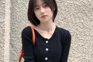 脸大的女生适合什么样的短发（脸大剪什么短发好看）