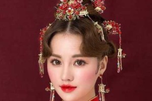 清宫发型怎么梳（古装盘发多久洗一次头发）