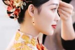 红唇妆怎么化（参加同事的婚礼化什么妆）