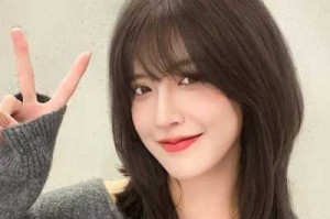 中长发高层次好看还是低层次好看,中长头发适合什么发型女