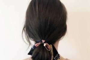 没有发圈怎么扎头发（没有发圈怎么扎头发中等长度）