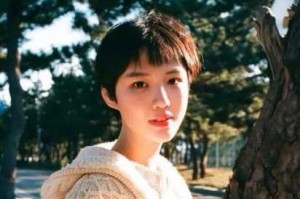学生适合剪什么发型（学生适合剪什么发型女）