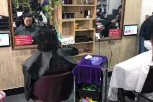 理发店怎么做（各位友友。请问我一个人应该怎么样去开一家一个人做的理发店。怎么样才能做好。工龄有5年了）