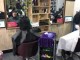 理发店怎么做（各位友友。请问我一个人应该怎么样去开一家一个人做的理发店。怎么样才能做好。工龄有5年了）