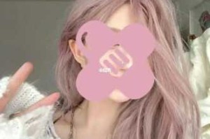 粉色怎么染（头发染粉色步骤）