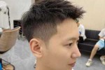 什么短发发型好看（男生什么短发发型好看）