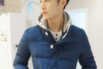 脑袋尖适合什么发型男（脑袋尖适合什么发型男学生）