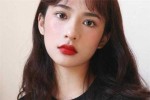 20岁染什么颜色显白（20岁女生适合用什么颜色的口红）