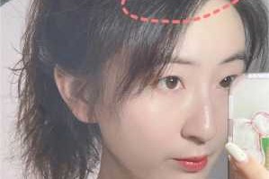 发际线小碎发太多了怎么办,发际线很多碎发怎么办女生