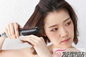 中短发往外翘怎么弄直,中长发怎么吹蓬松