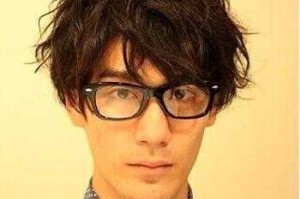 长脸烫什么头发好看（长脸烫什么头发好看男）