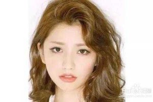 圆额头适合什么发型（头发中间有个旋适合什么刘海）