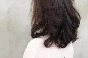 不烫发梢和发根是什么烫,烫发根用什么烫