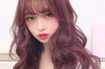 发是什么颜色（染发后新生出来的头发是什么颜色）