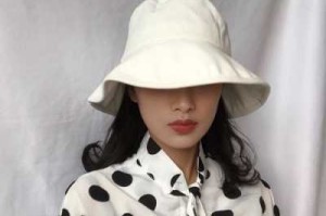 米色帽子和白色帽子哪个好看,头大戴什么帽子好看