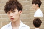 男生自然卷染什么颜色（男生烫发，烫纹理好看吗）