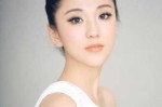 丸子头鬓角怎么卷,丸子头鬓角碎发怎么剪好看