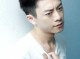人黑适合什么发型（人黑适合什么发型男生）