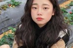 大脸烫什么卷好看图片（我脸大头发自来卷，适合剪什么发型呢）
