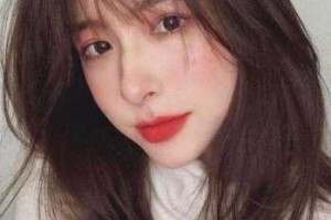 额头鼓适合什么刘海,圆脸大脑门适合什么发型女