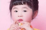 小女孩怎么梳头好看（小女孩怎么梳头好看又简单）