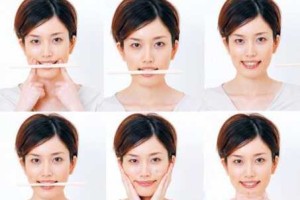 怎么变瓜子脸女生（变成瓜子脸的方法）