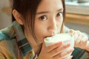 方脸刘海怎么扎简单好看,方脸女生适合什么刘海图片