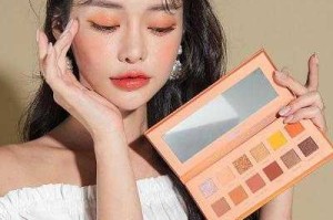 黄皮肤适合什么色（黄皮肤适合什么色眼影）