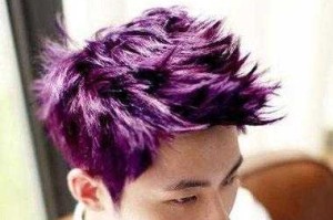 染什么颜色好看男（话说男的染，绚丽紫颜色的头发，好看么）