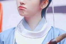 女扮男装适合什么发型（女扮男装长脸适合什么发型）
