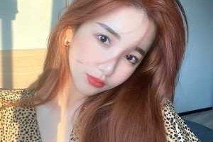 什么发色显白图片（什么发色显白图片女）