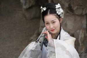 圆脸适合什么古装发型（圆脸适合什么古装发型女）