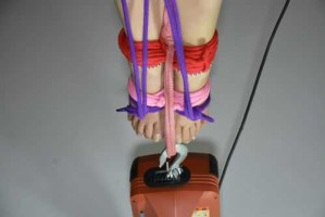 怎么绑女孩（女生做绳模的话都需要做什么？有危险么？都要做哪些事）