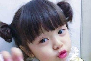 儿童齐刘海怎样扎上去好看,怎么把齐刘海扎起来视频