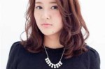 女生卷发好看怎么夸,烫什么样的头发好看女生