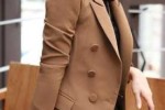 什么是深咖色（什么是深咖色衣服图片）