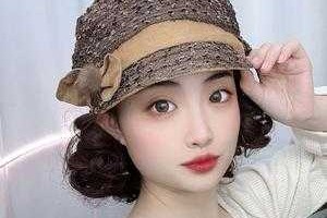 短发冬天戴什么帽子（短发冬天戴什么帽子好看图片）