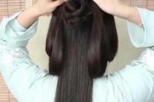 头发怎么扎简单好看（古装头发怎么扎简单好看）