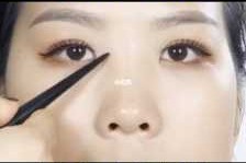 塌鼻子怎么变高（鼻子有点塌怎样变挺）