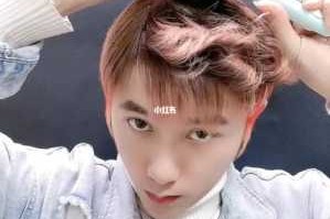 男生夹板发型三七分自己怎么弄,男生三七分发型怎么弄好看