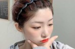 头小适合什么发型（头小发量少怎么戴头箍好看）