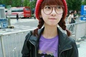 齐刘海怎么戴帽子好看（戴帽子刘海怎么处理）