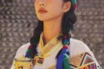 女生肤色黑穿什么颜色（女生肤色黑穿什么颜色衣服显白）