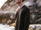 男生背头扎辫子叫什么（钻石脸男士适合扎辫子吗）