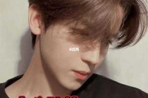 中分碎盖烫发教程,中分怎么烫发好看