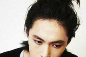 中学生短发怎么扎好看,中学生适合什么发型男